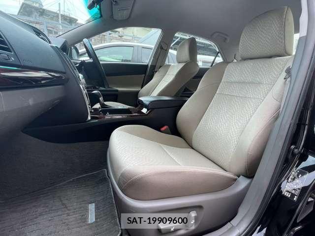 Toyota MARK X 2012-01 8652367-6