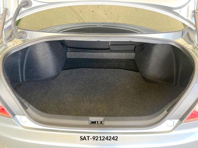Toyota MARK X 2008-05 8652942-9