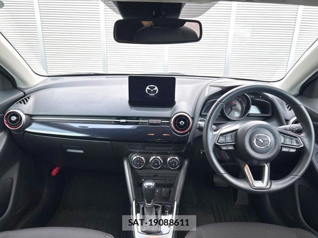 Mazda MAZDA2 2022-02 8651034-1