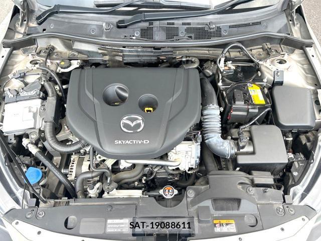 Mazda MAZDA2 2022-02 8651034-17