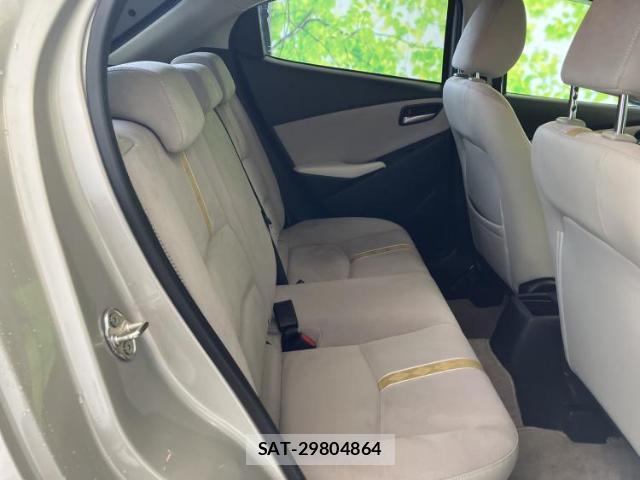 Mazda MAZDA2 2023-06 8652378-4