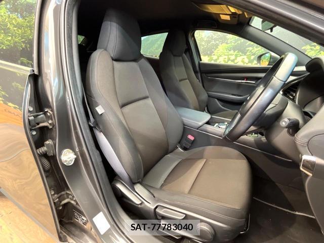 Mazda MAZDA3 2021-09 8649324-7