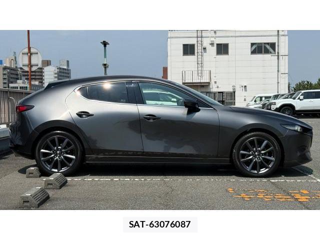 Mazda MAZDA3 2022 8649634-1