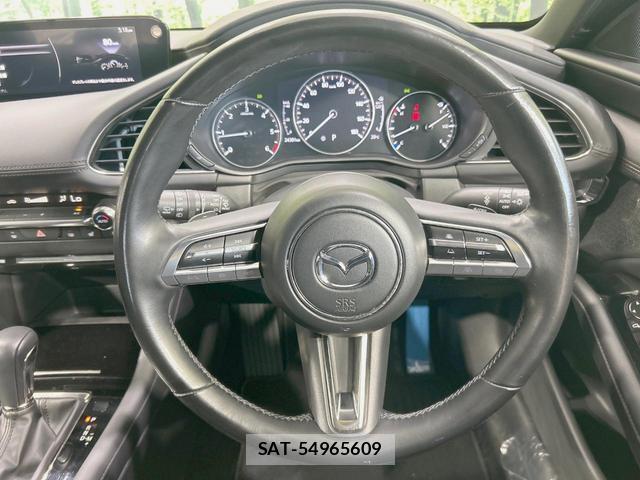 Mazda MAZDA3 2022-07 8650194-10