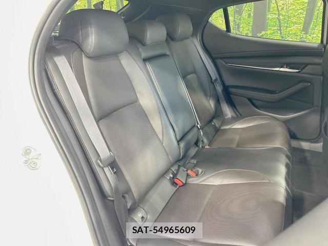 Mazda MAZDA3 2022-07 8650194-8