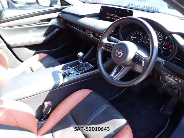 Mazda MAZDA3 2025-06 8651656-4