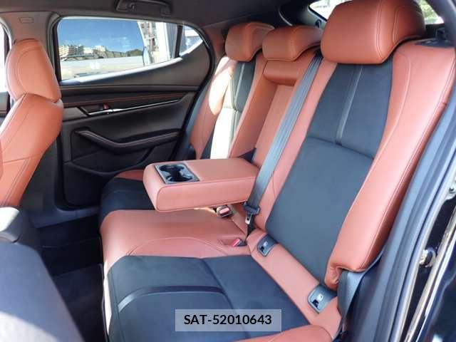 Mazda MAZDA3 2025-06 8651656-7