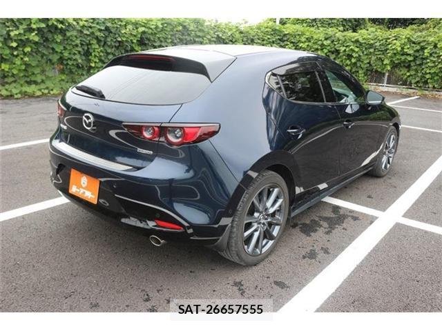 Mazda MAZDA3 2019-08 8651887-12