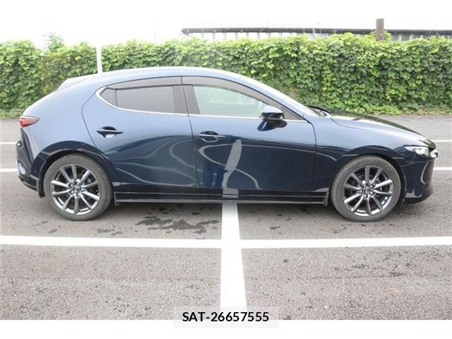 Mazda MAZDA3 2019-08 8651887-13