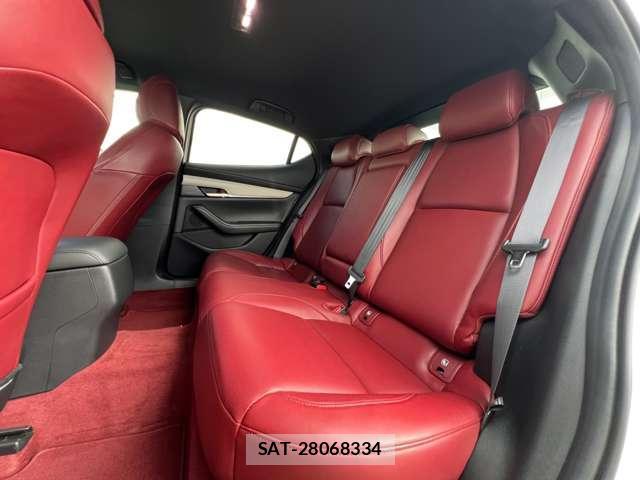 Mazda MAZDA3 2020-08 8652389-7