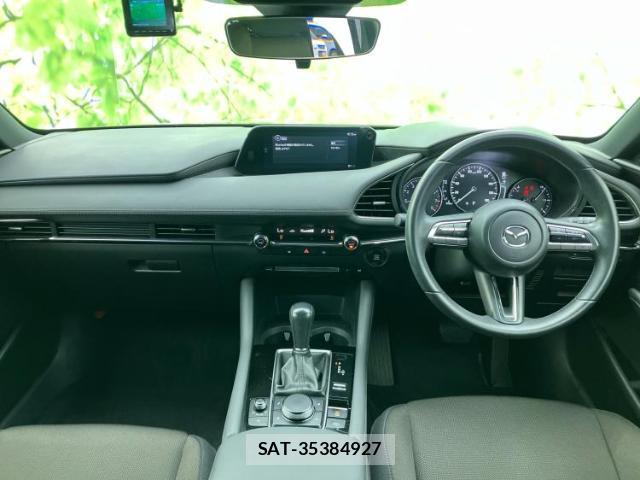 Mazda MAZDA3 2019-05 8653533-3