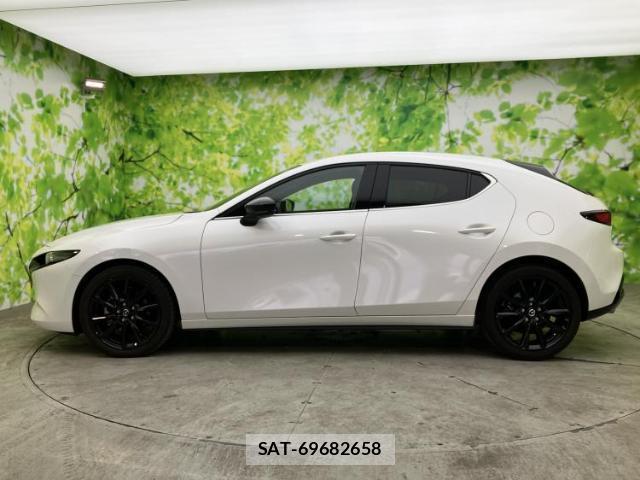 Mazda MAZDA3 2023-05 8653626-1