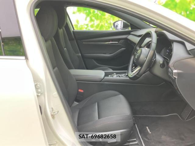 Mazda MAZDA3 2023-05 8653626-3