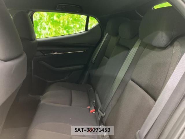 Mazda MAZDA3 2019-09 8653682-6