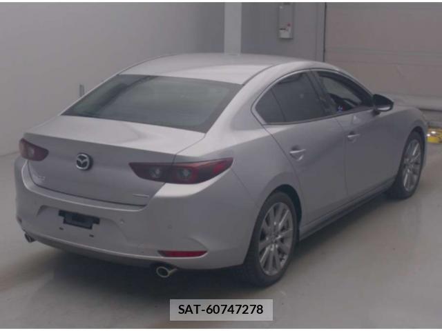 Mazda MAZDA3 2022-02 8650569-1