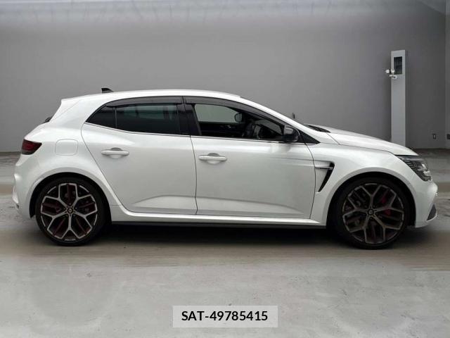 Renault MEGANE 2023-11 8649011-3