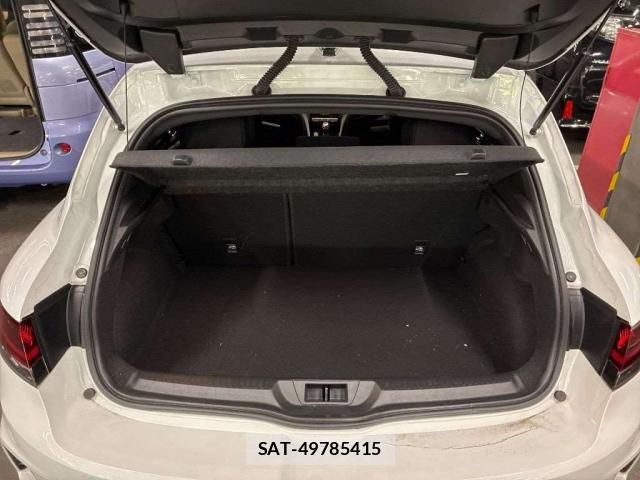 Renault MEGANE 2023-11 8649011-7