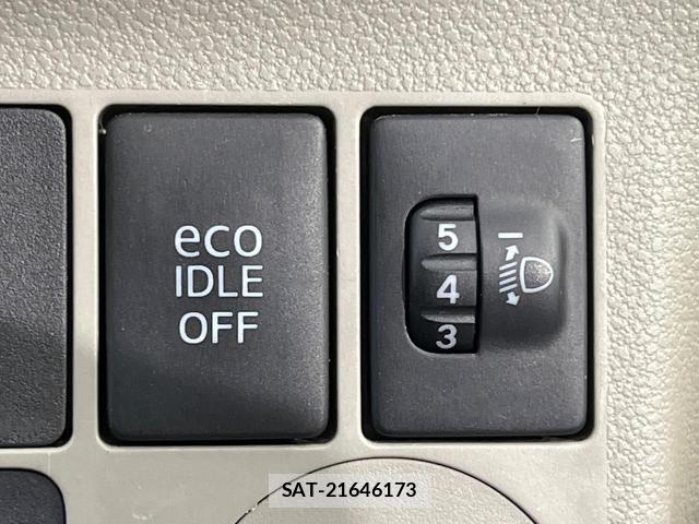 Daihatsu MIRA 2013-03 8647831-4