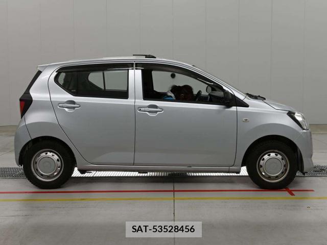 Daihatsu MIRA 2021-07 8648030-3