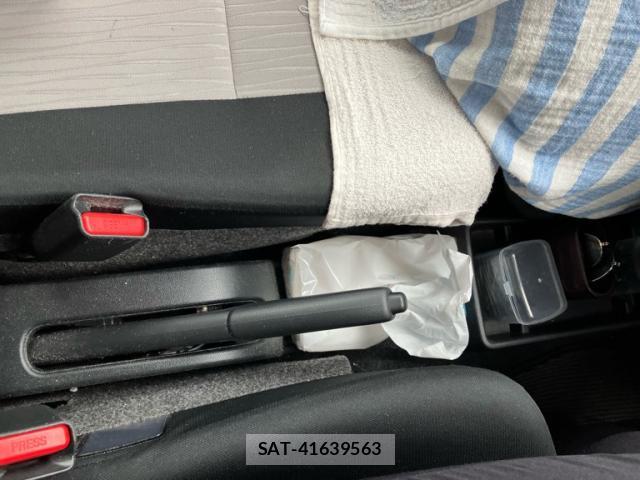 Daihatsu MIRA 2019-10 8648177-17