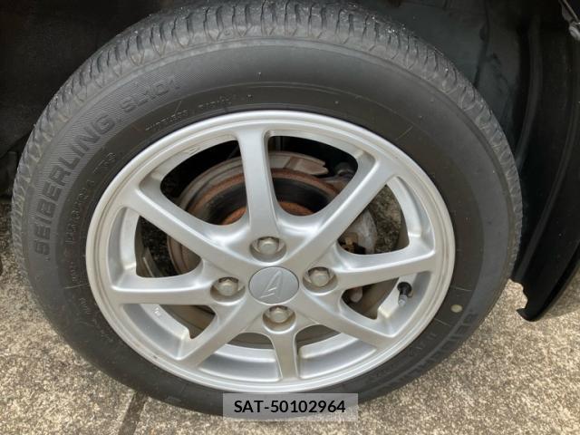 Daihatsu MIRA 2013-04 8648430-4