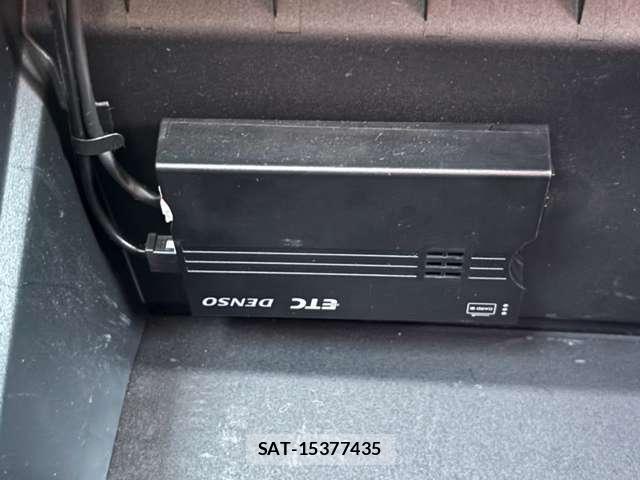 Daihatsu MIRA 2017-08 8649115-11