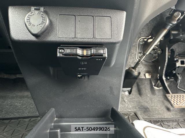 Daihatsu MIRA 2021-08 8649793-4