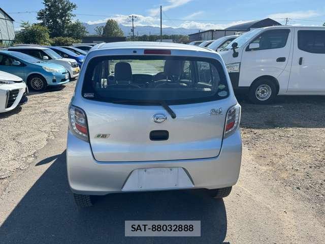 Daihatsu MIRA 2014-02 8651749-8
