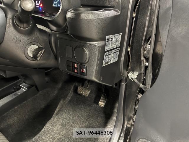 Daihatsu MIRA 2018-06 8652806-15
