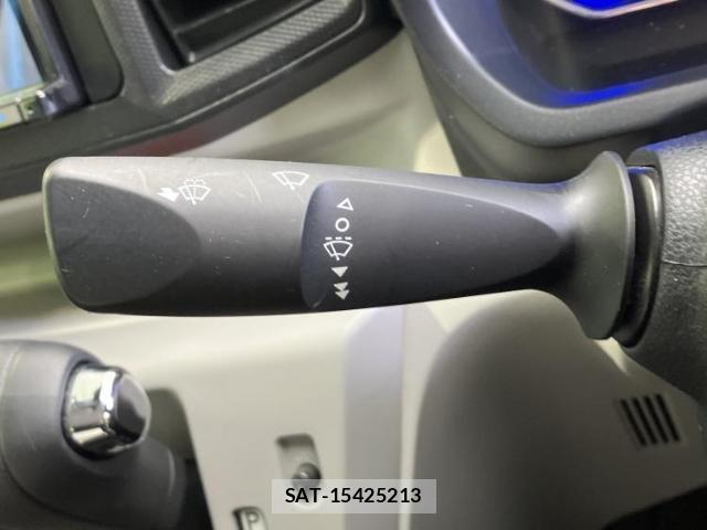 Daihatsu MIRA 2017-05 8653719-16