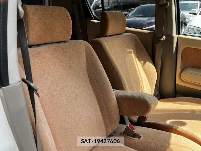 Nissan MOCO 2009-05 8649898-5
