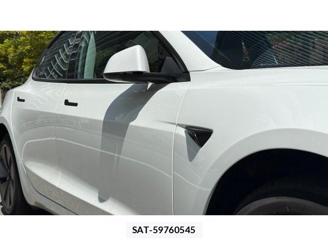 Tesla MODEL 3 2024 8649626-16