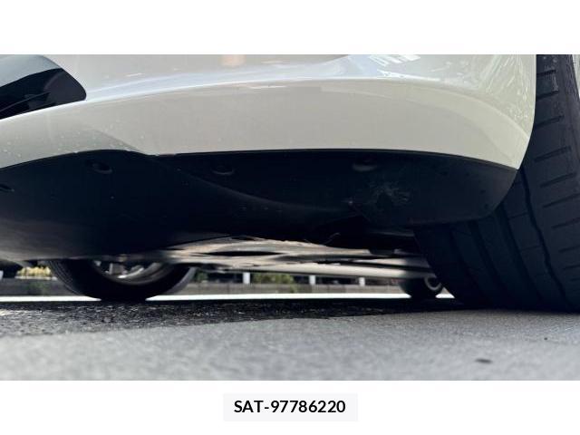 Tesla MODEL 3 2022 8649644-11
