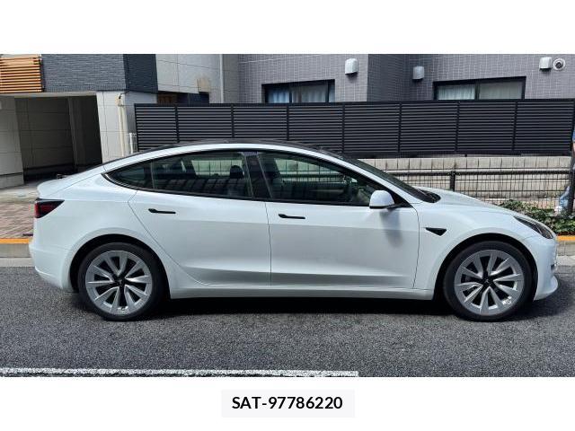 Tesla MODEL 3 2022 8649644-4