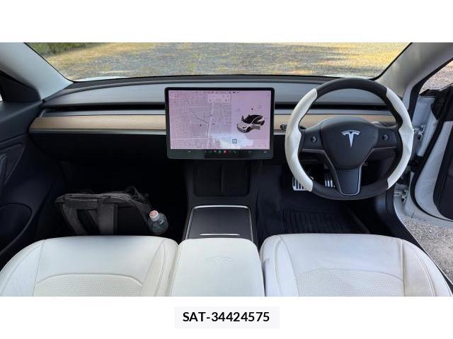 Tesla MODEL 3 2020-12 8649653-4
