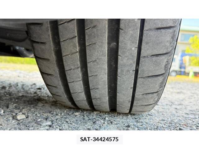 Tesla MODEL 3 2020-12 8649653-8