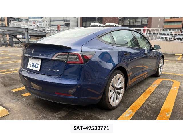 Tesla MODEL 3 2021 8649669-1
