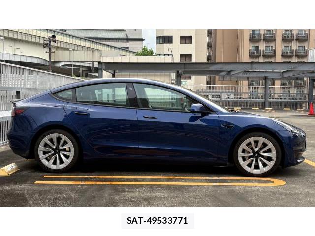 Tesla MODEL 3 2021 8649669-15