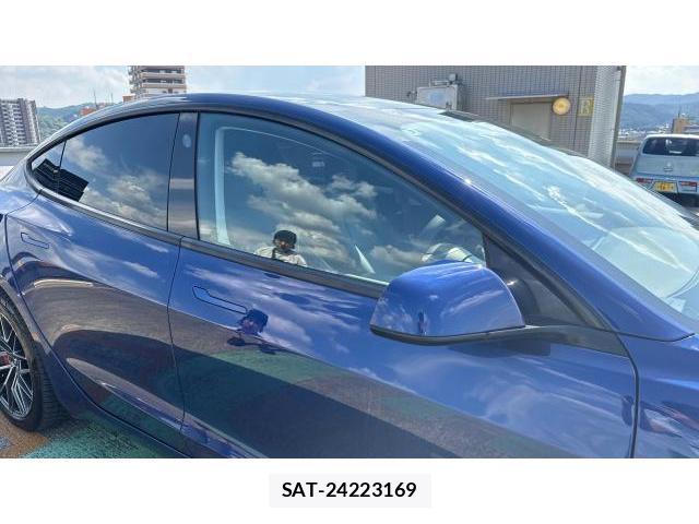 Tesla MODEL 3 2021 8649694-16