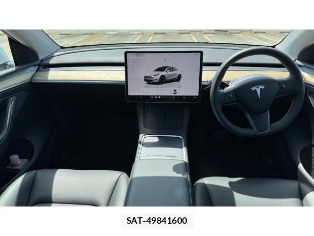 Tesla MODEL Y 2023-12 8649646-4