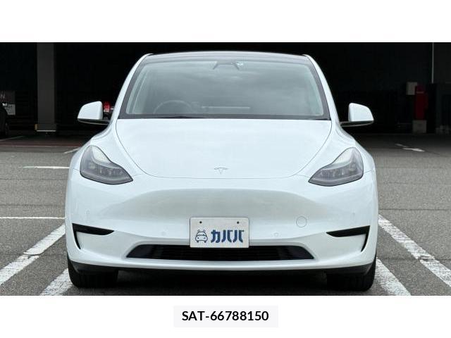 Tesla MODEL Y 2022 8649671-1