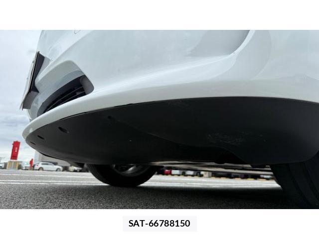 Tesla MODEL Y 2022 8649671-10