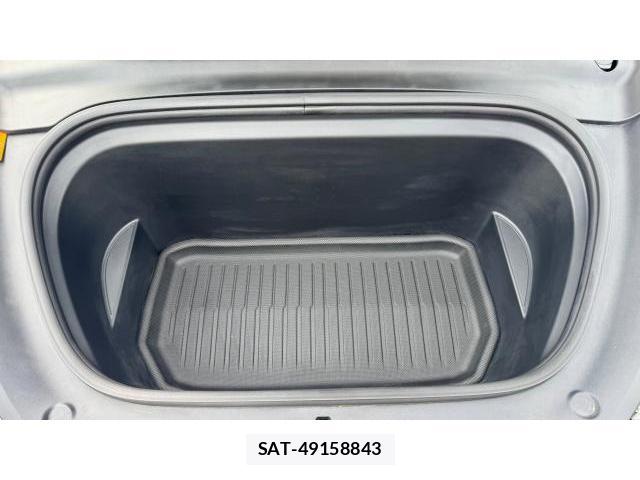 Tesla MODEL Y 2022 8649699-8