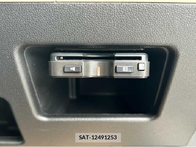 Daihatsu MOVE CANBUS 2018-01 8649396-7