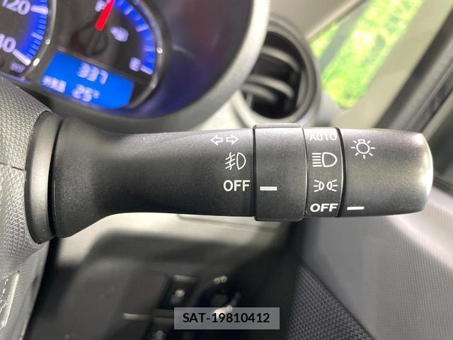 Daihatsu MOVE 2014-04 8649812-6