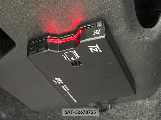 Daihatsu MOVE 2021-09 8651541-5