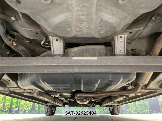 Daihatsu MOVE 2013-02 8652116-18