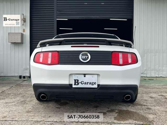 Ford MUSTANG 2012-11 8646939-7