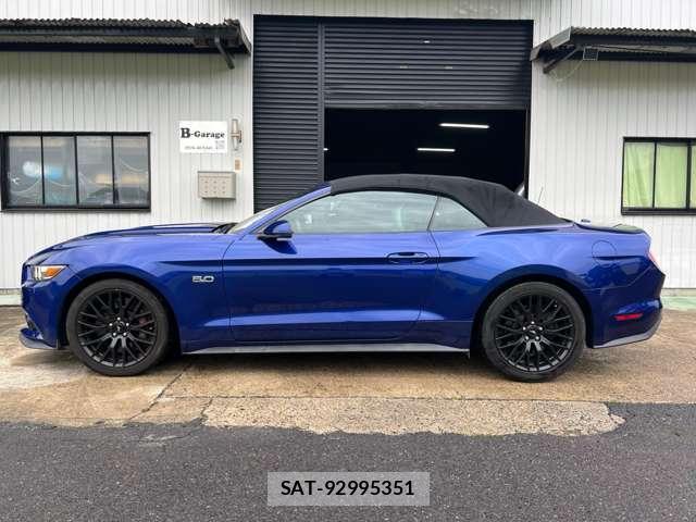 Ford MUSTANG 2016-11 8646940-10
