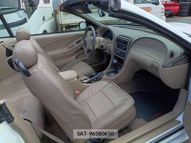 Ford MUSTANG 1999-09 8652467-2
